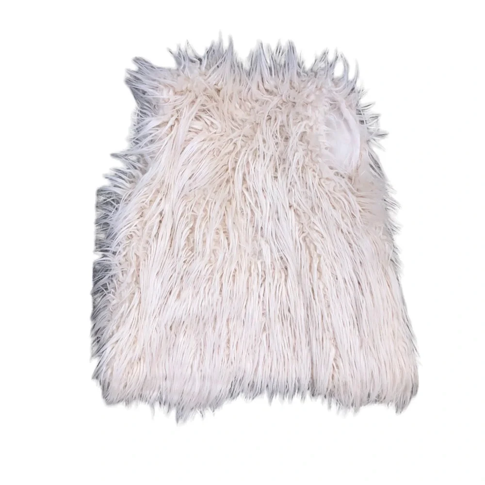 Zara Girls white faux fur vest, size 5/6 - Picture 3 of 6